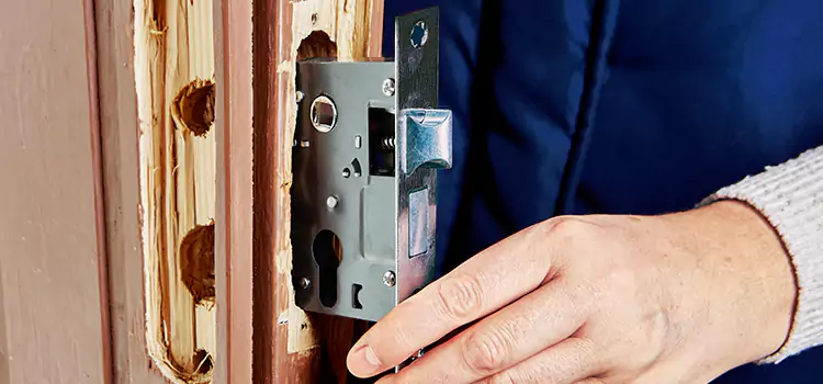 Garage Door Lock Replacement Tarpon Springs